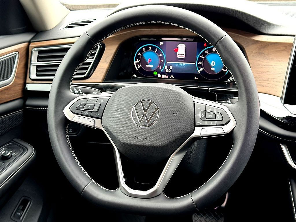 New 2026 Volkswagen Atlas SE FWD image 20