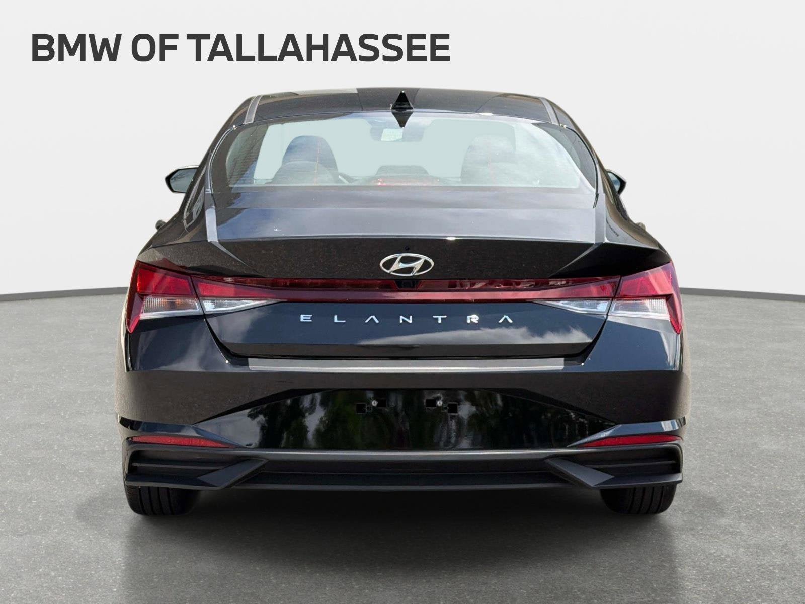 Used 2023 Hyundai Elantra SEL FWD image 7