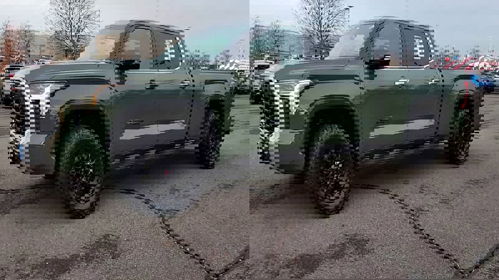 Used 2022 Toyota Tundra Limited image 4