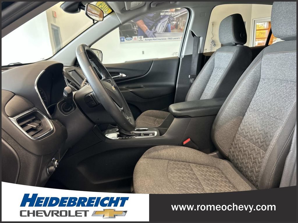 Used 2024 Chevrolet Equinox LT w/ LPO, Floor Liner Package FWD image 13