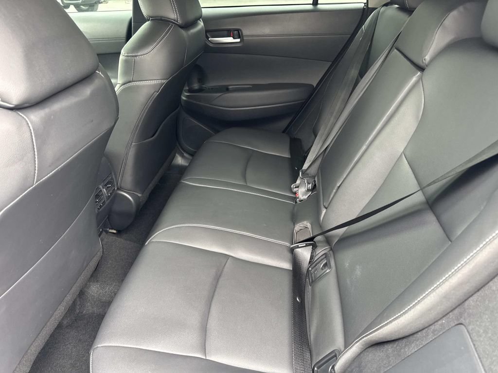 Used 2024 Toyota Corolla Cross XLE w/ Convenience Package FWD image 21