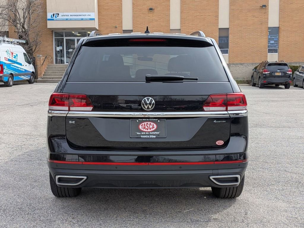 Used 2023 Volkswagen Atlas SE AWD/4WD image 4