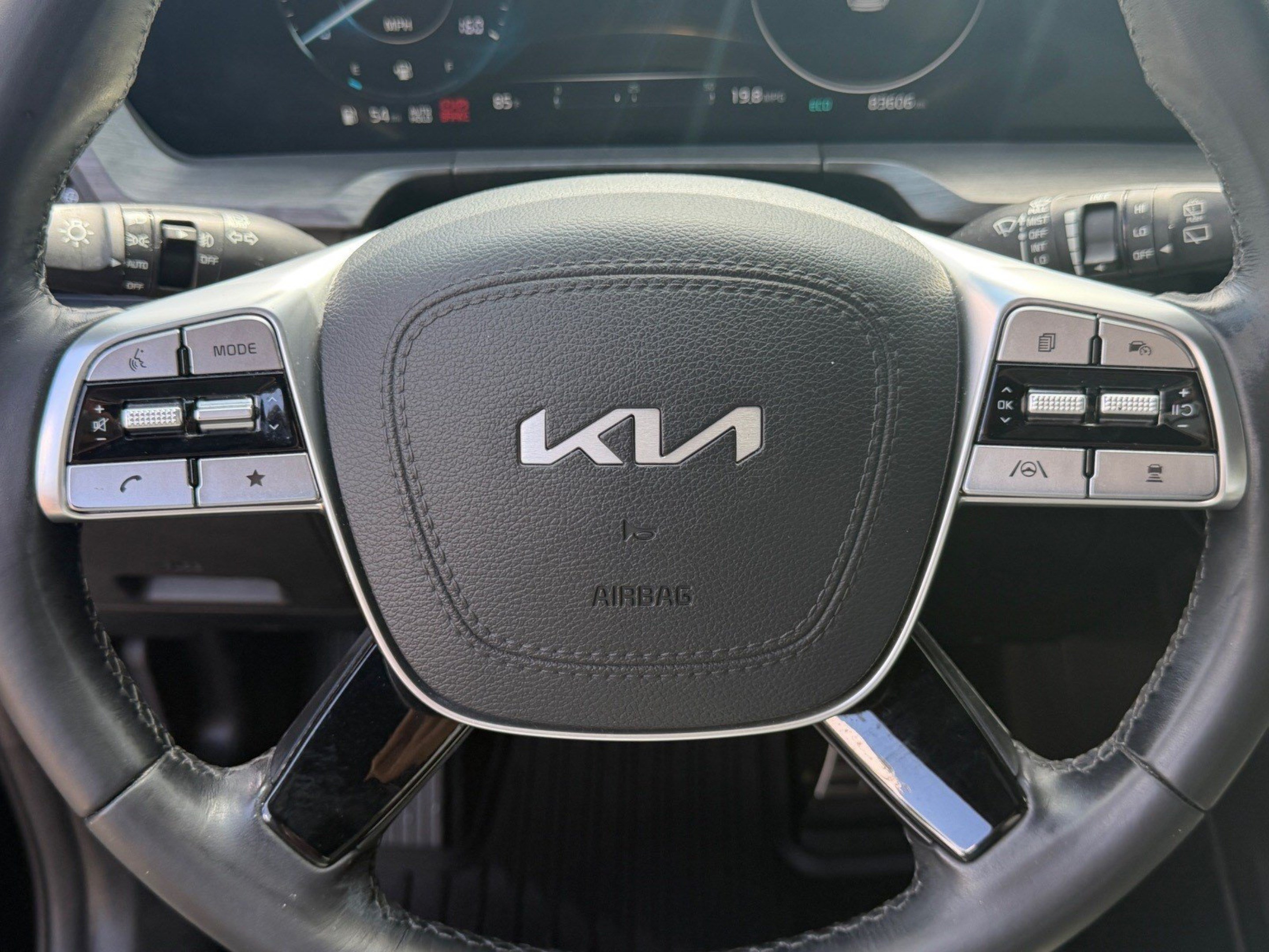 Used 2023 Kia Telluride SX X-Line AWD/4WD image 29