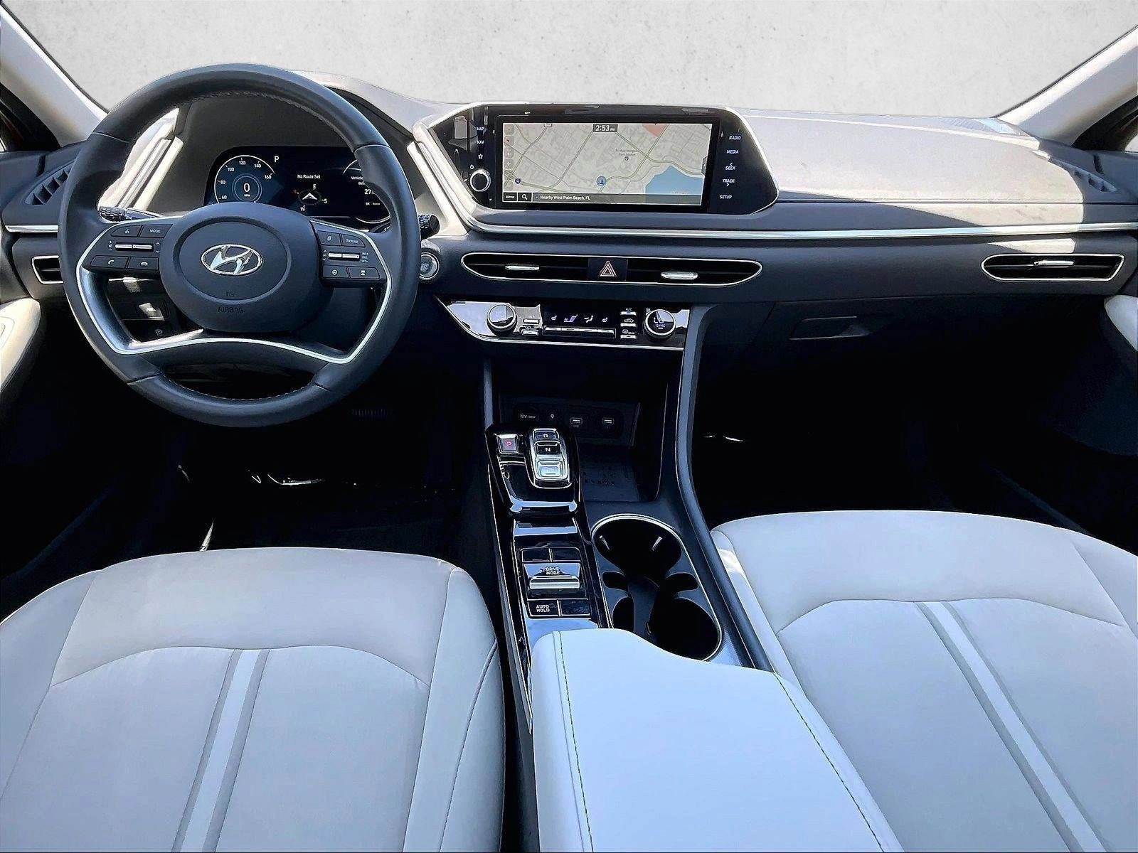 Used 2023 Hyundai Sonata SEL w/ Convenience Package FWD image 16