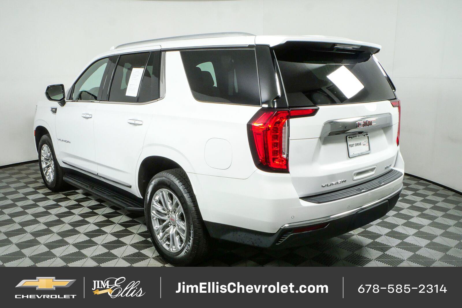 Certified 2022 GMC Yukon SLT RWD image 29