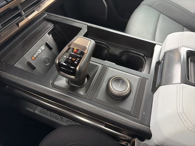 Used 2024 GMC Hummer EV 2X image 33