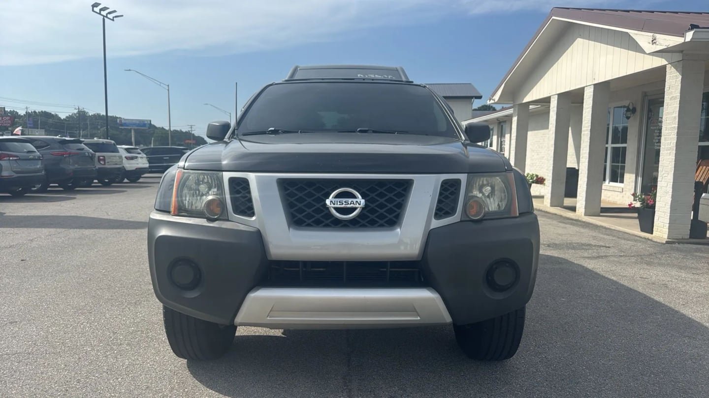 Used 2015 Nissan Xterra S RWD image 8