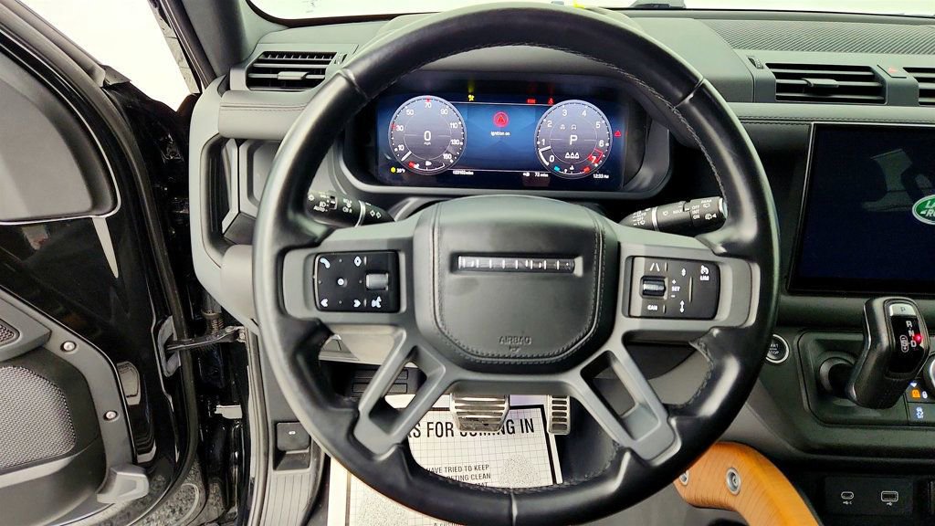 Used 2023 Land Rover Defender 110 X image 13