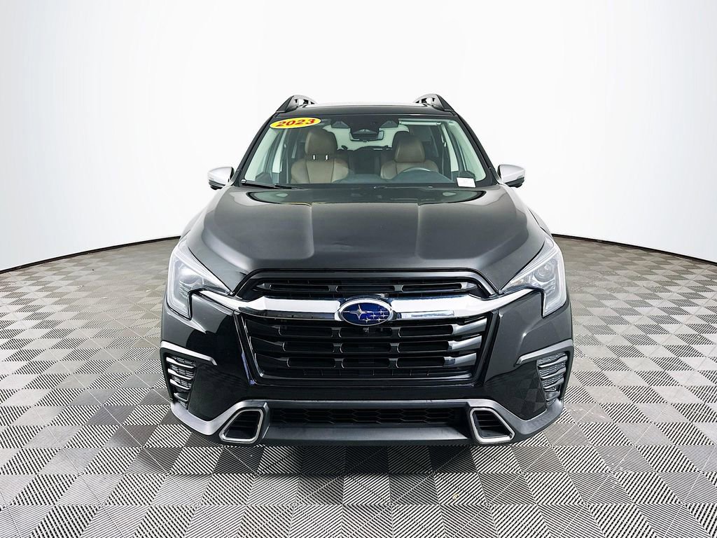Used 2023 Subaru Ascent Touring AWD/4WD image 4