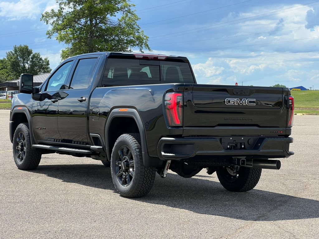 New 2026 GMC Sierra 2500 AT4 w/ AT4 Premium Plus Package AWD/4WD image 18