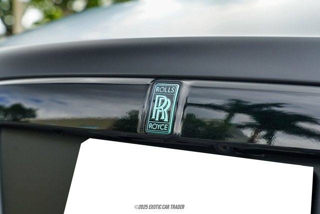 Used 2017 Rolls-Royce Wraith image 63