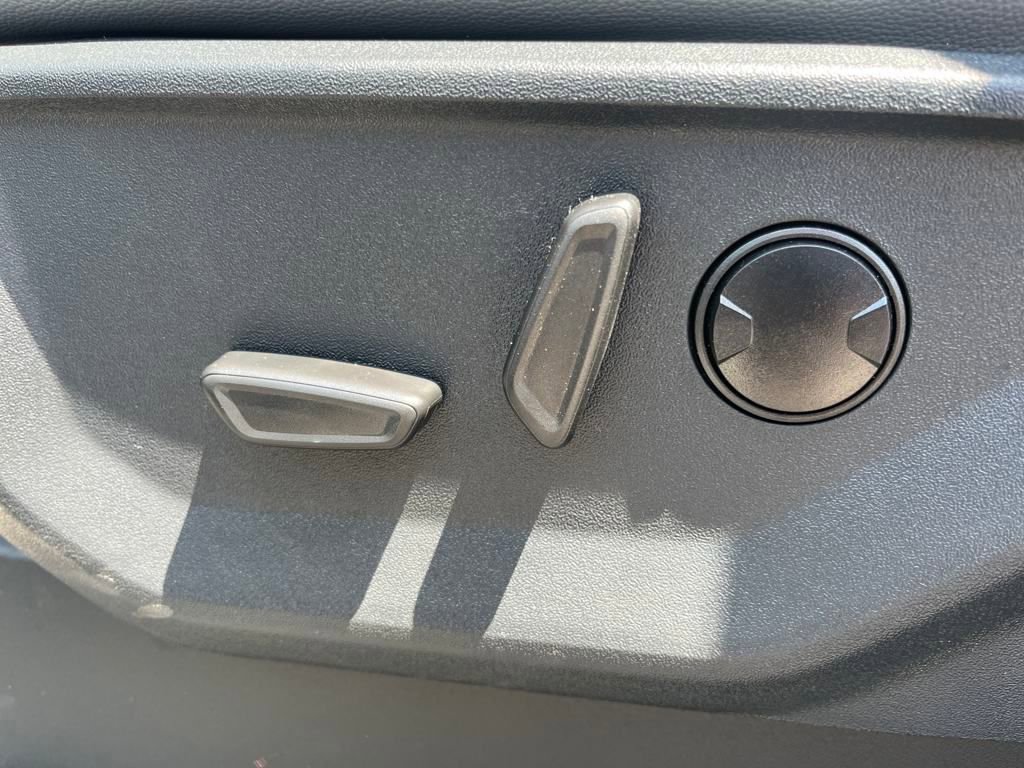 New 2025 Ford F150 Lightning Flash image 22