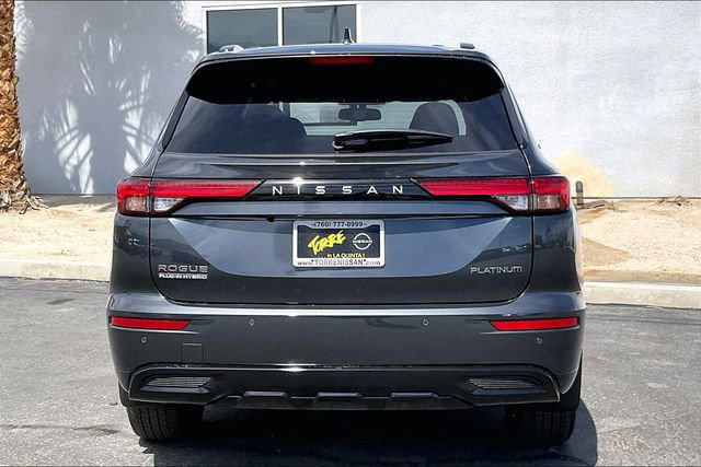 New 2026 Nissan Rogue Platinum image 3