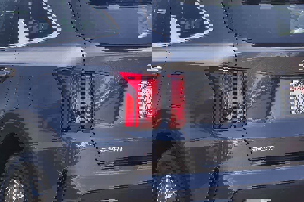 Certified 2024 Kia Sorento EX image 7