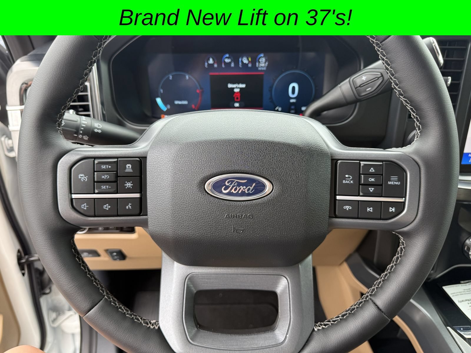Used 2025 Ford F350 Lariat w/ Lariat Ultimate Package AWD/4WD image 35