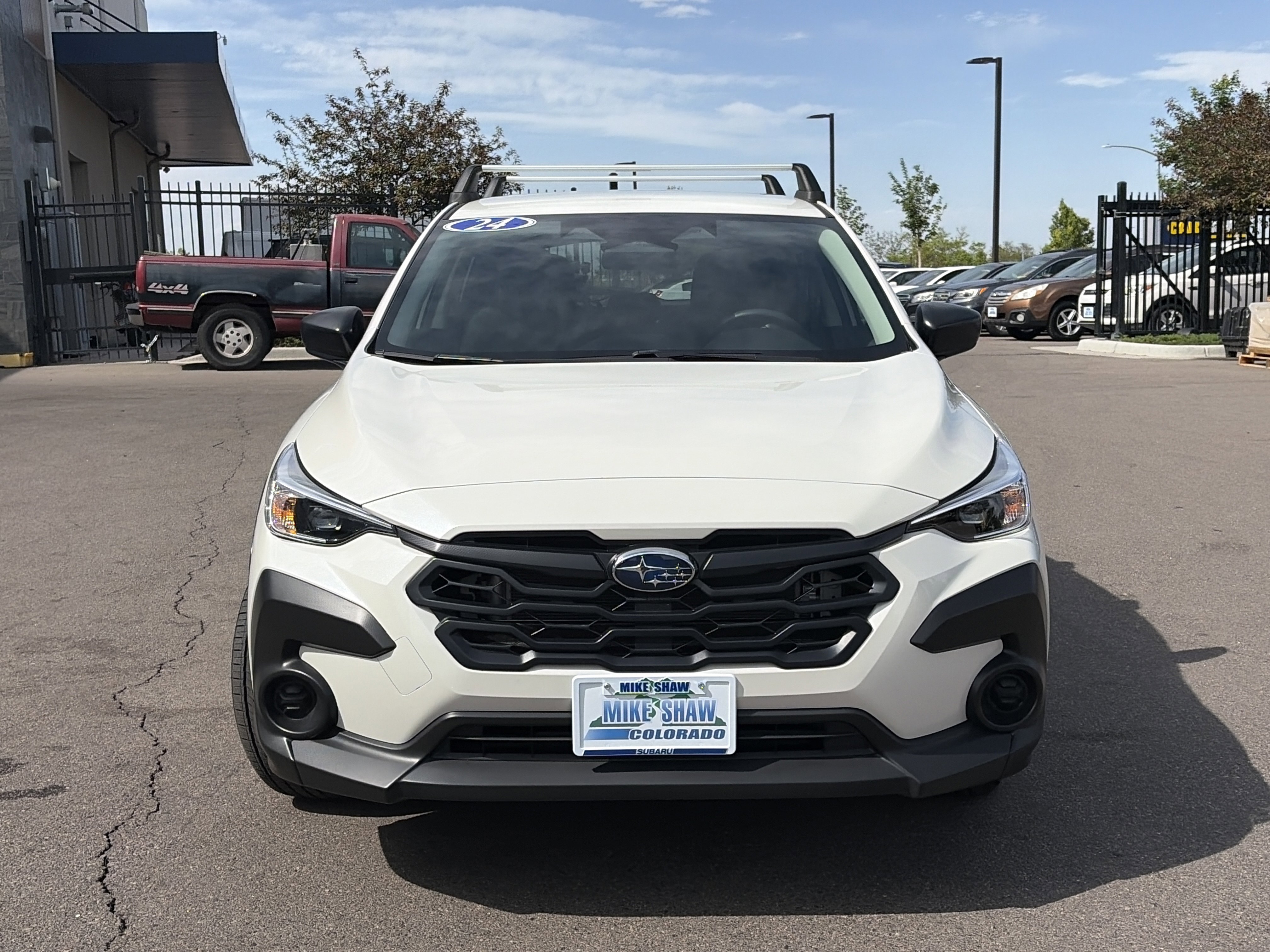 Used 2024 Subaru Crosstrek 2.0i AWD/4WD image 2