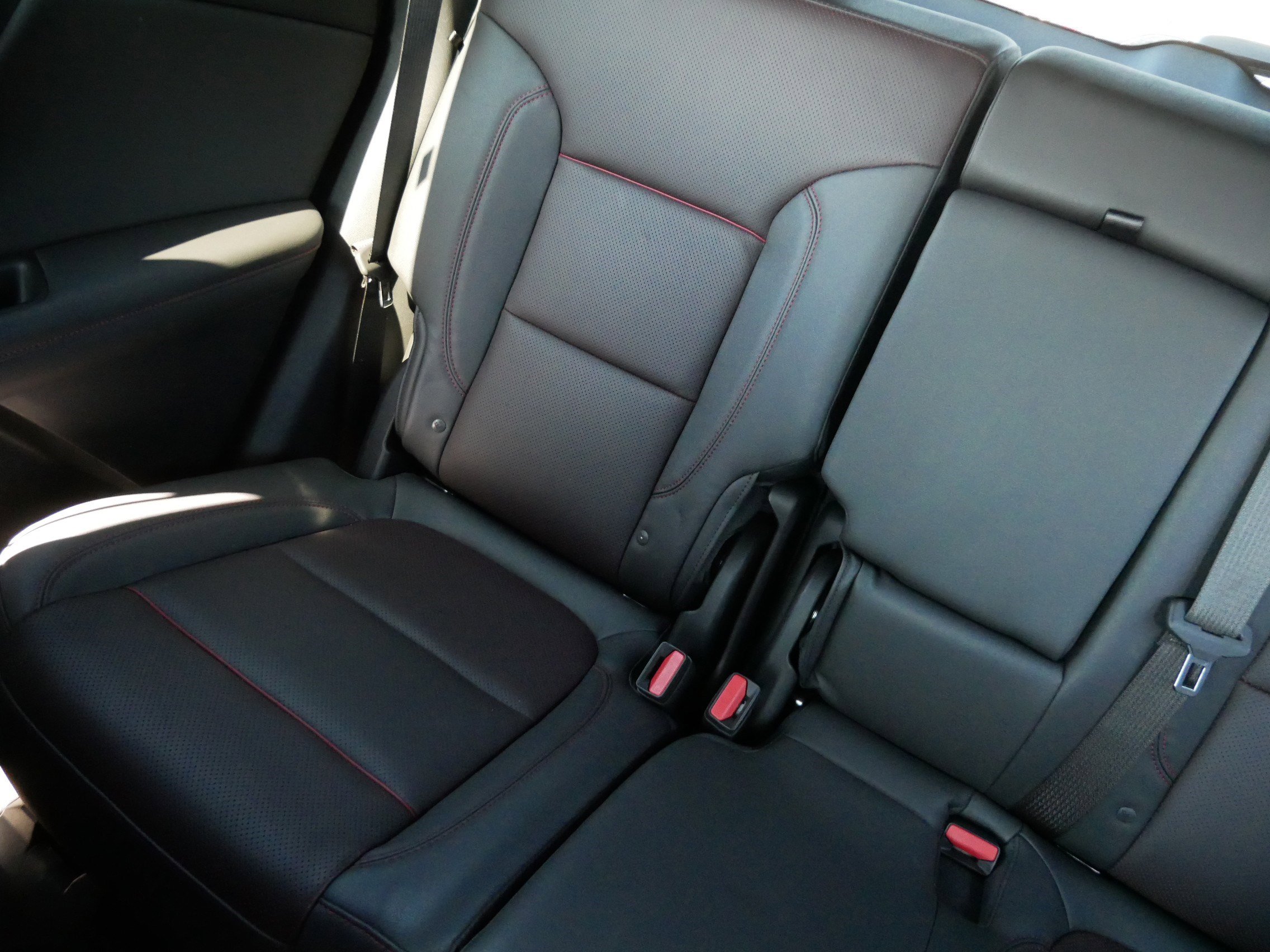 Used 2022 Chevrolet Blazer RS w/ Enhanced Convenience Package image 12
