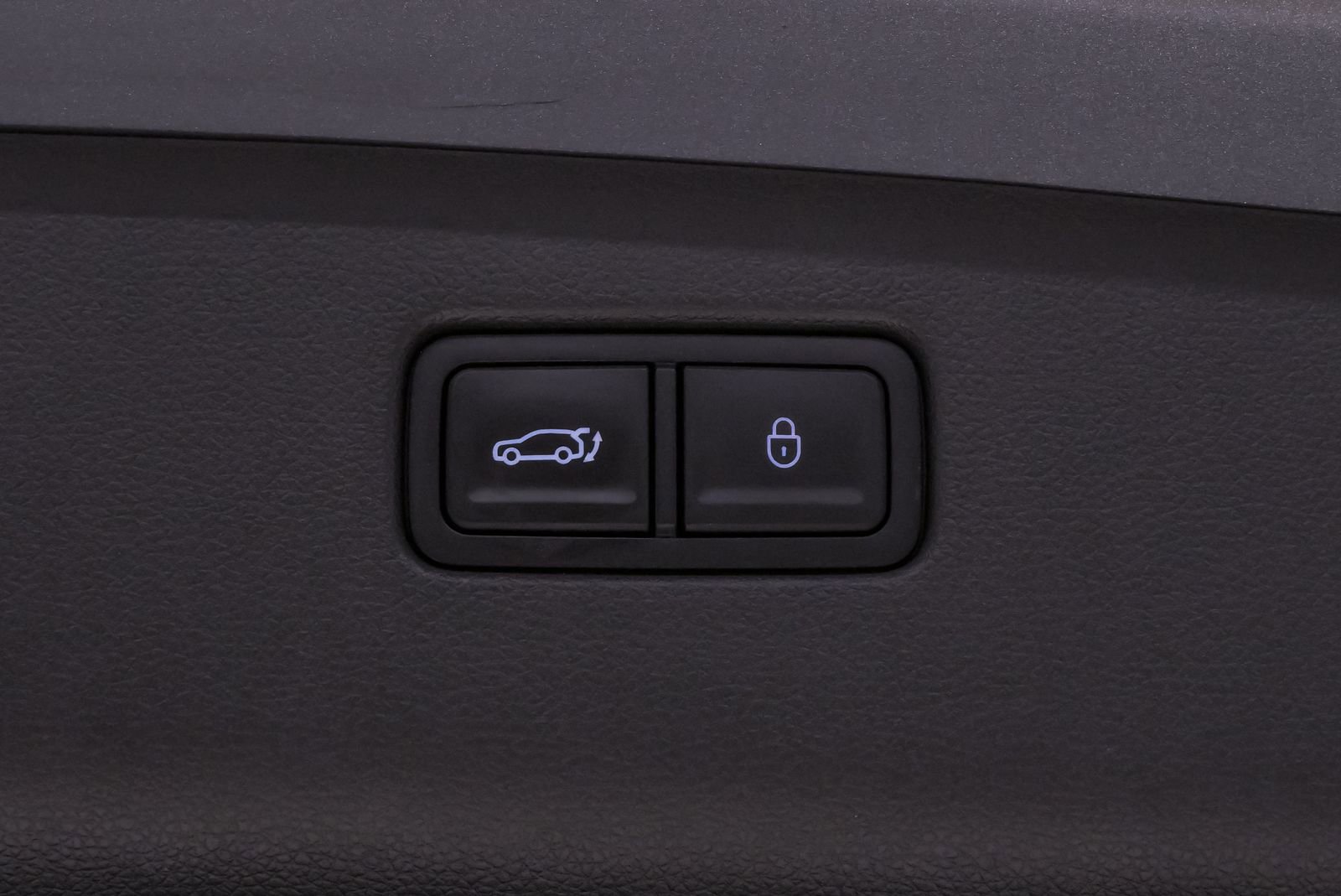 Certified 2023 Genesis GV70 2.5T Advanced w/ Advanced Package image 34