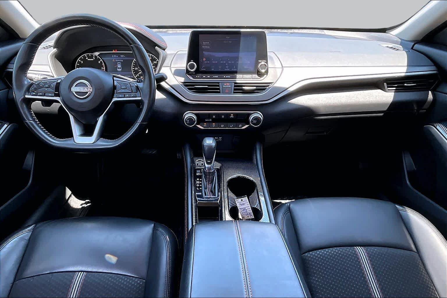 Used 2023 Nissan Altima 2.5 SR FWD image 16
