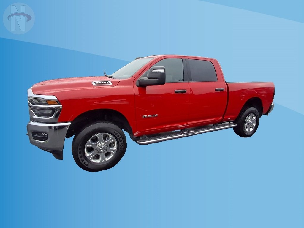 Used 2026 RAM 2500 Big Horn AWD/4WD image 4