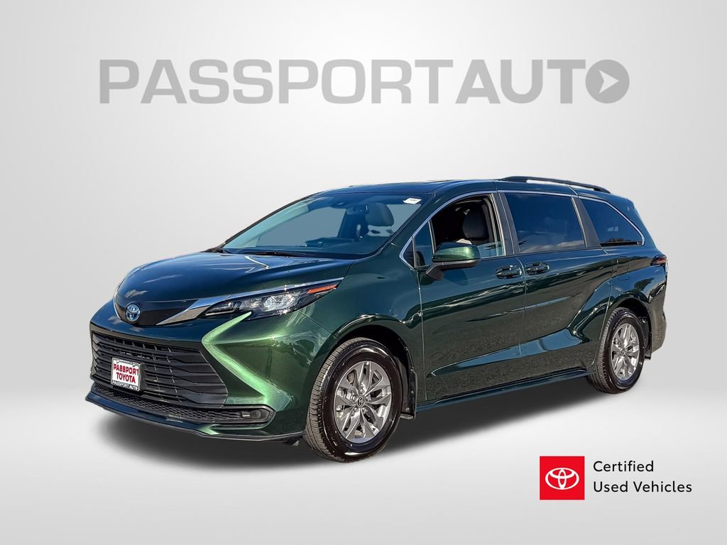 Certified 2025 Toyota Sienna LE