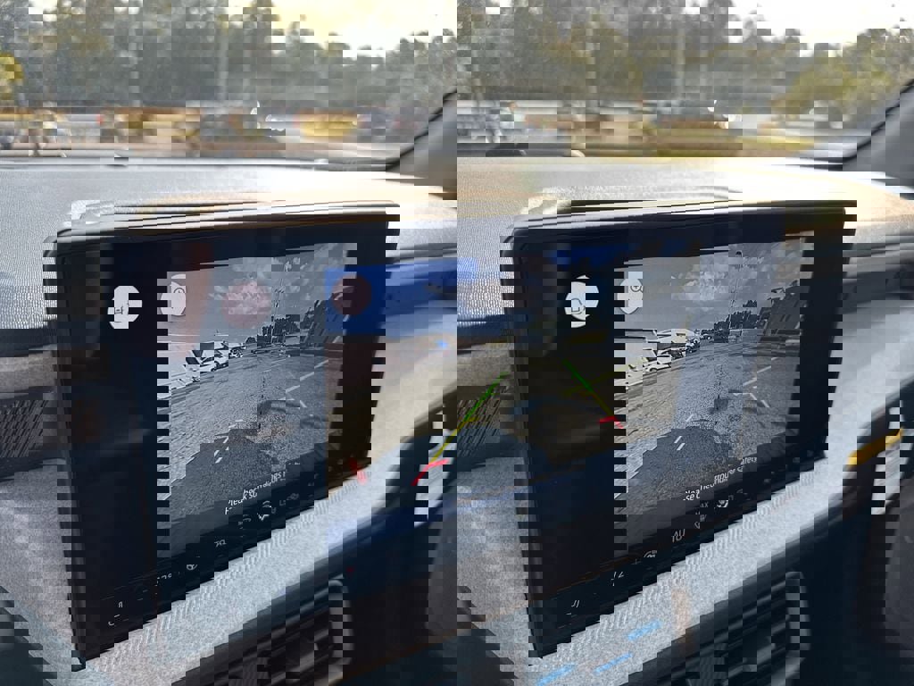 New 2025 Ford Maverick XLT w/ XLT Luxury Package image 25