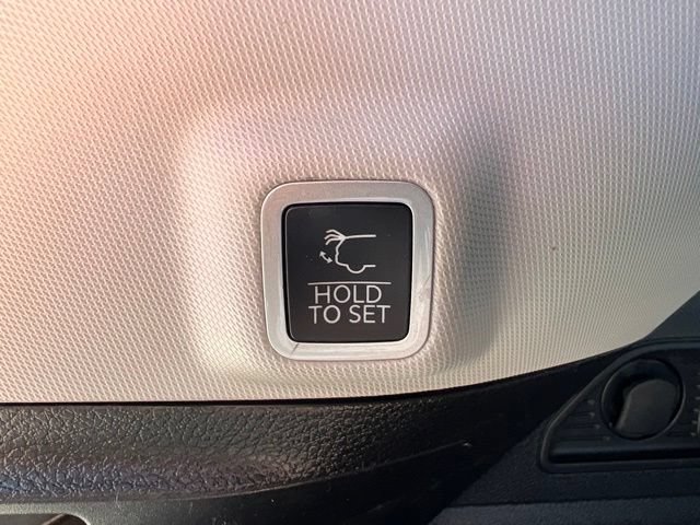 Certified 2023 Jeep Grand Cherokee Limited AWD/4WD image 13