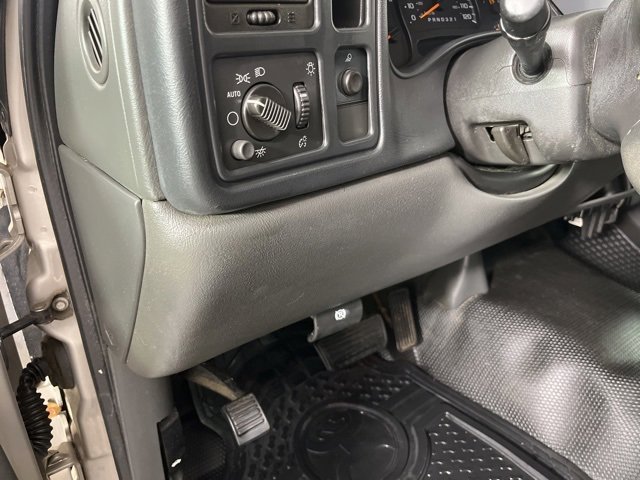 Used 2006 Chevrolet Silverado 1500 W/T image 23