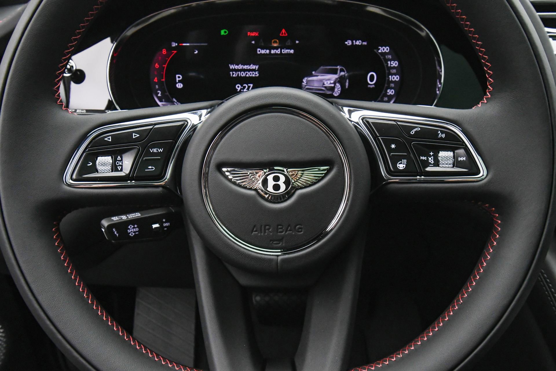 New 2025 Bentley Bentayga image 33