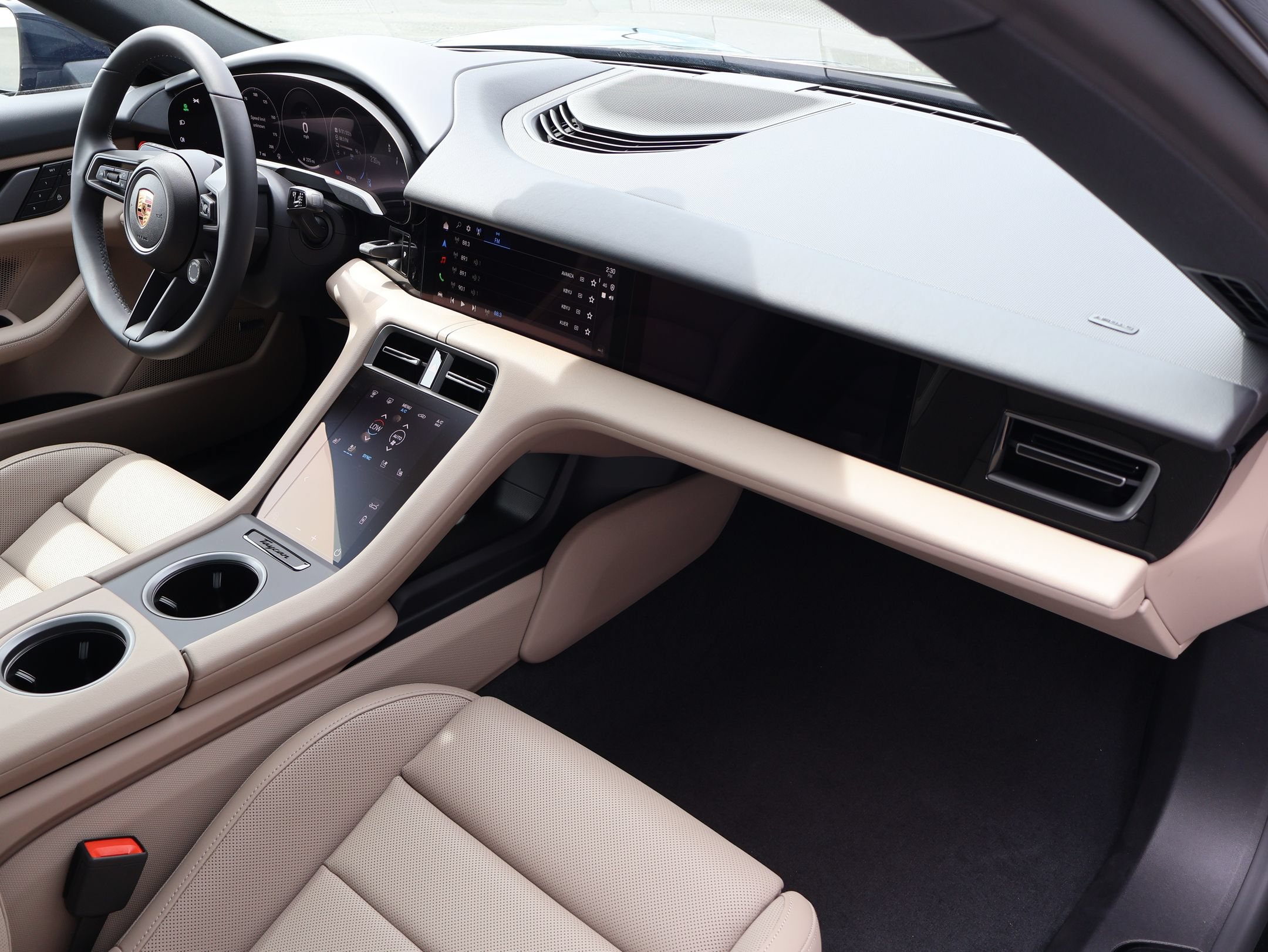 New 2026 Porsche Taycan AWD/4WD image 30