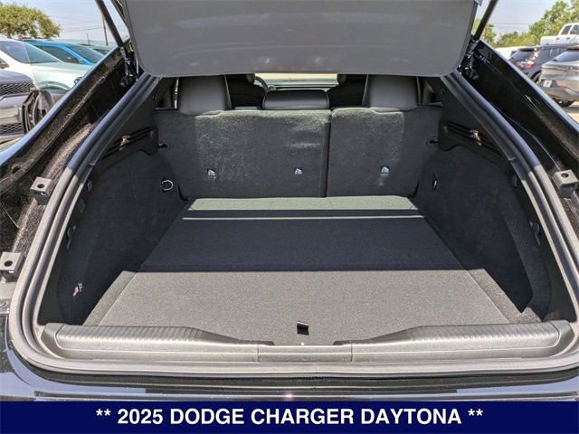 Used 2025 Dodge Charger Daytona R/T w/ Quick Order Package 25M R/T AWD/4WD image 13