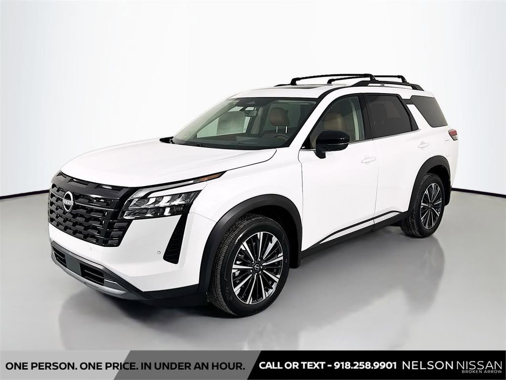 New 2026 Nissan Pathfinder Platinum w/ Cargo Package