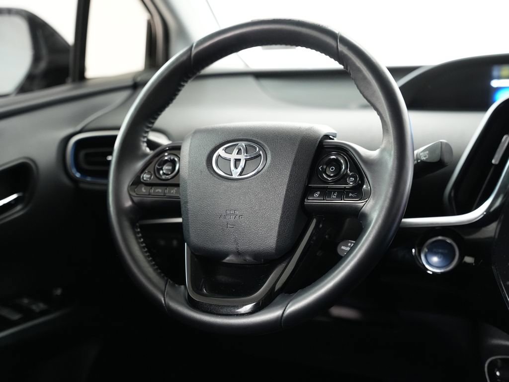 Used 2020 Toyota Prius Limited FWD image 11