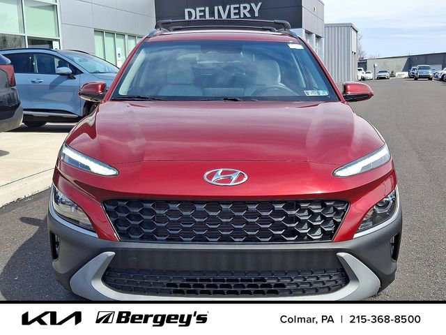 Used 2023 Hyundai Kona SEL AWD/4WD image 2