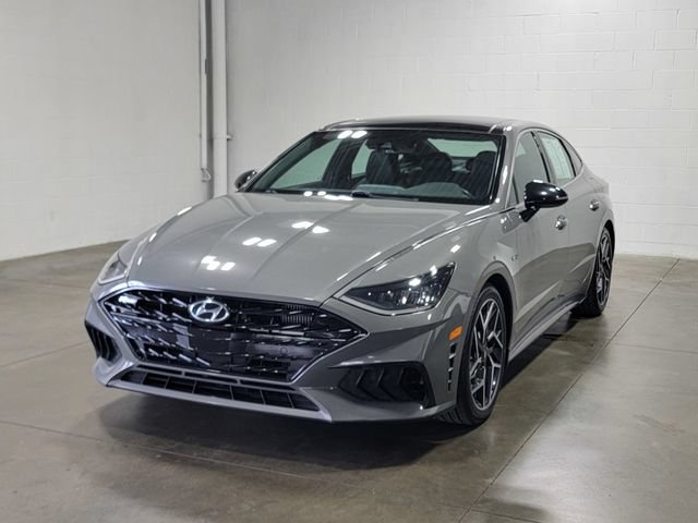 Used 2022 Hyundai Sonata N Line FWD image 2