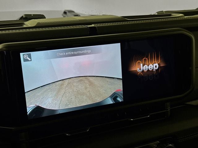 New 2026 Jeep Gladiator Rubicon w/ Safety Group image 16