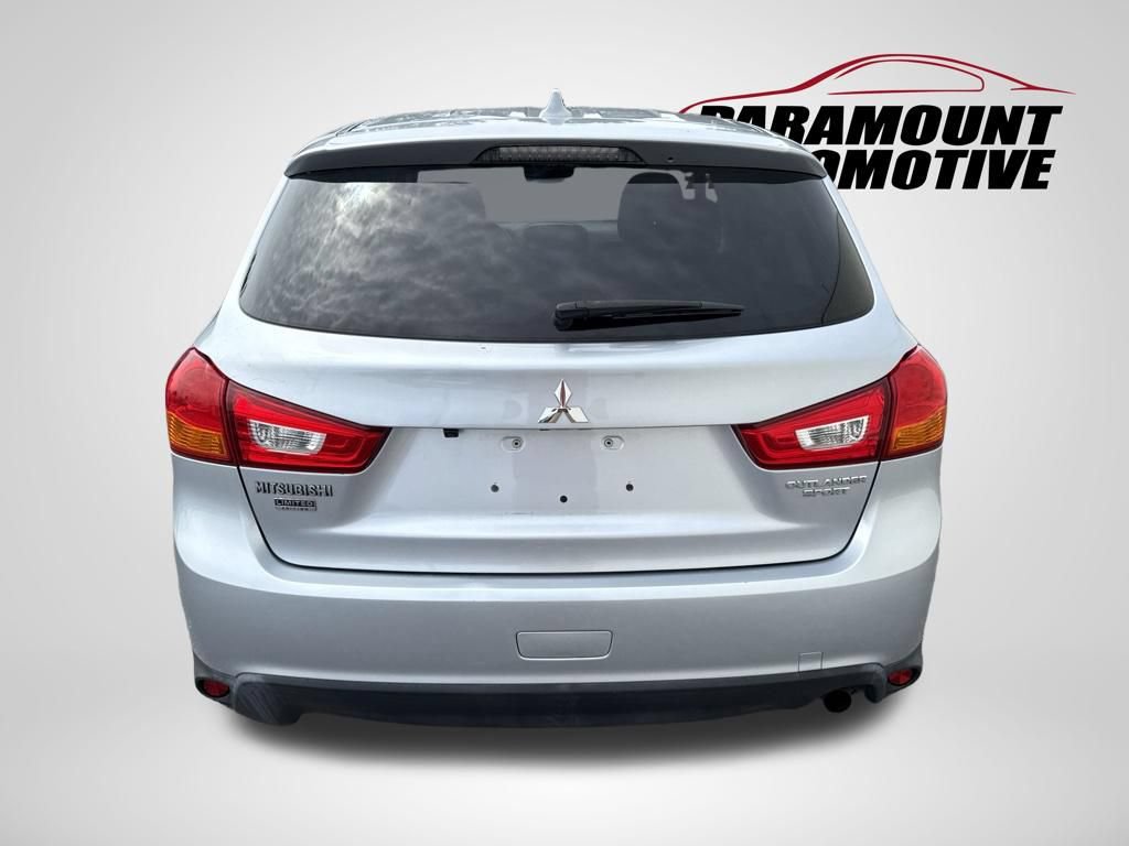 Used 2017 Mitsubishi Outlander Sport ES AWD/4WD image 6