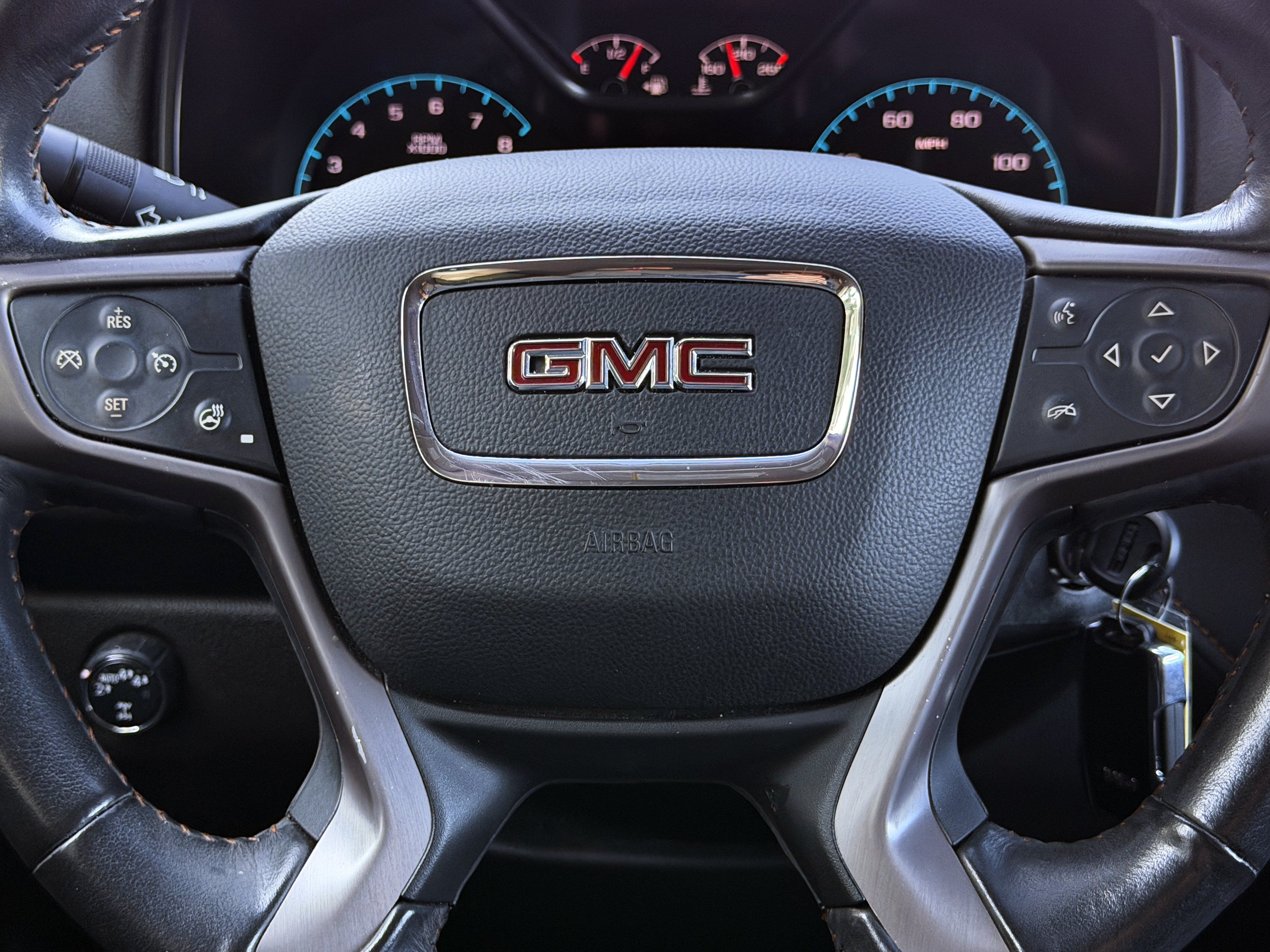 Used 2022 GMC Canyon AT4 w/ Trailering Package AWD/4WD image 15