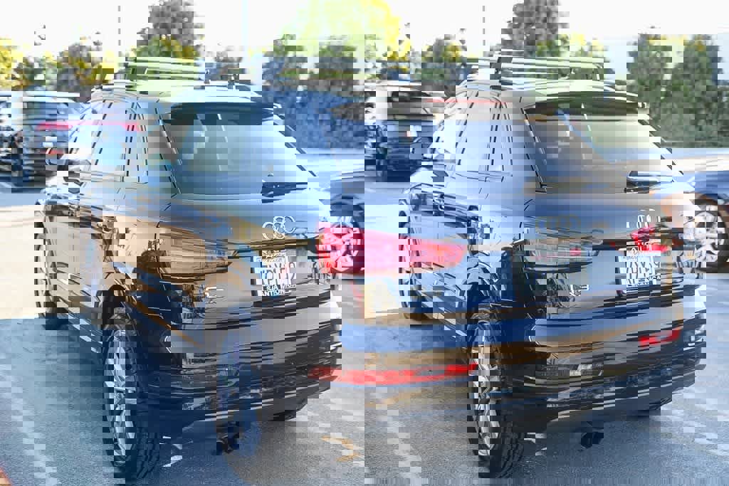 Used 2017 Audi Q3 2.0T Premium image 6