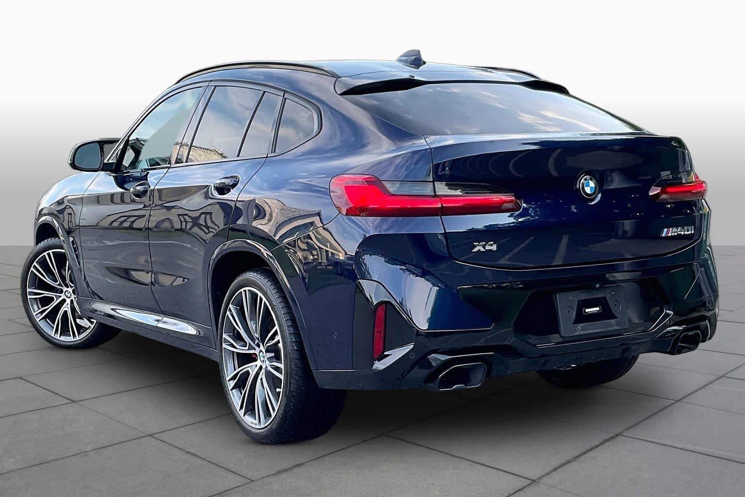 Used 2022 BMW X4 M40i AWD/4WD image 11