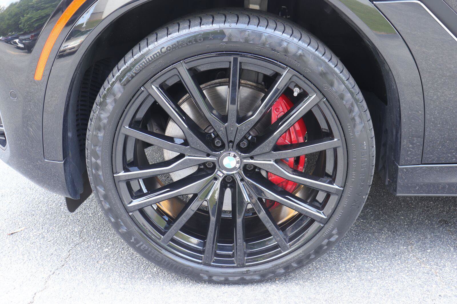 Used 2024 BMW X6 xDrive40i w/ Premium Package AWD/4WD image 40