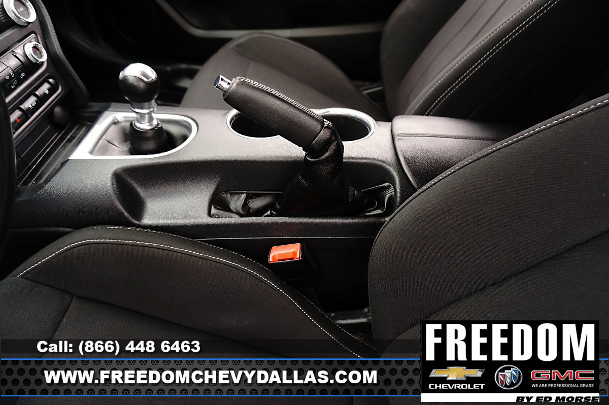 Used 2022 Ford Mustang Coupe image 30