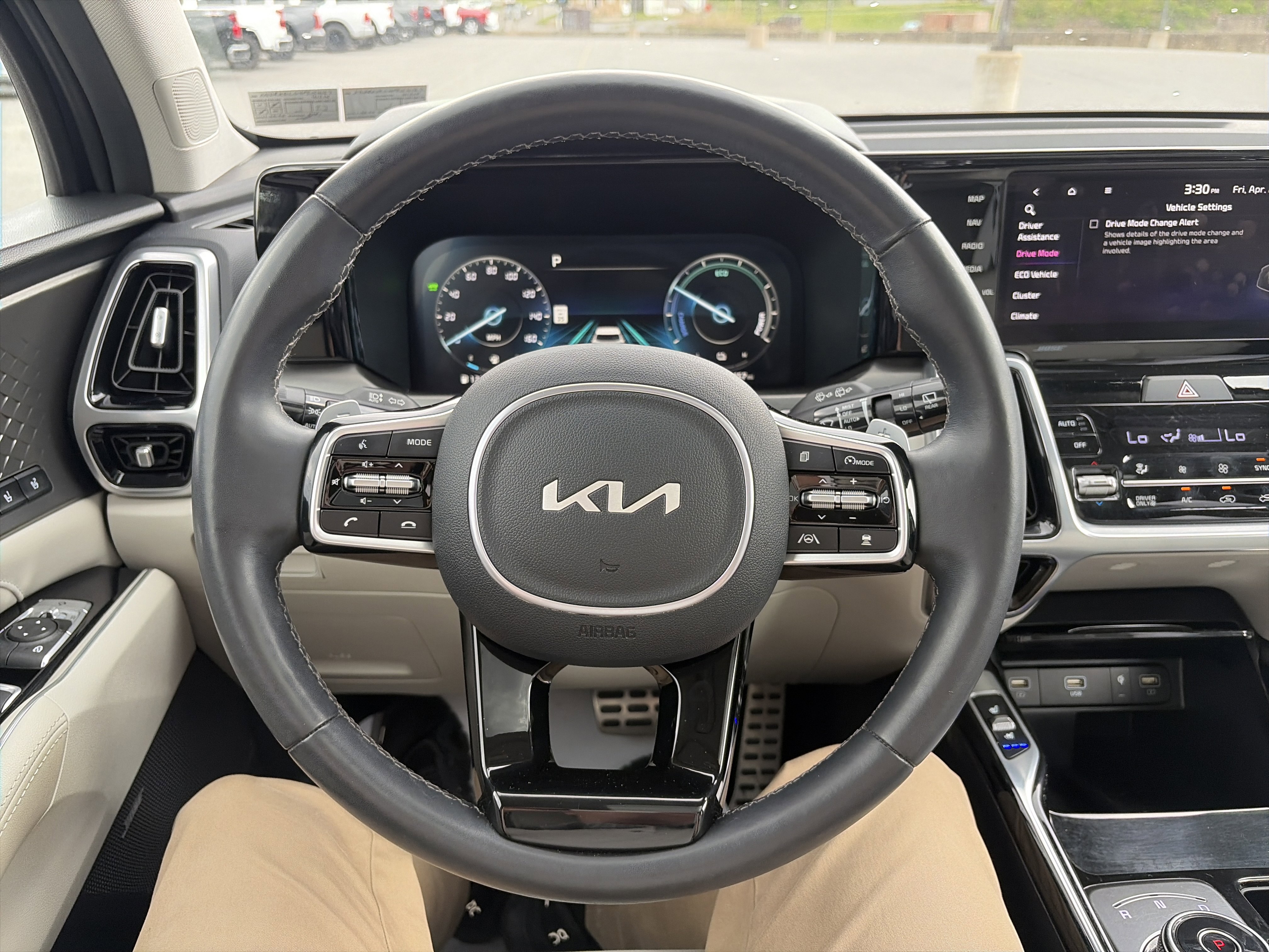 Used 2023 Kia Sorento SX Prestige w/ Panoramic Sunroof Package AWD/4WD image 18