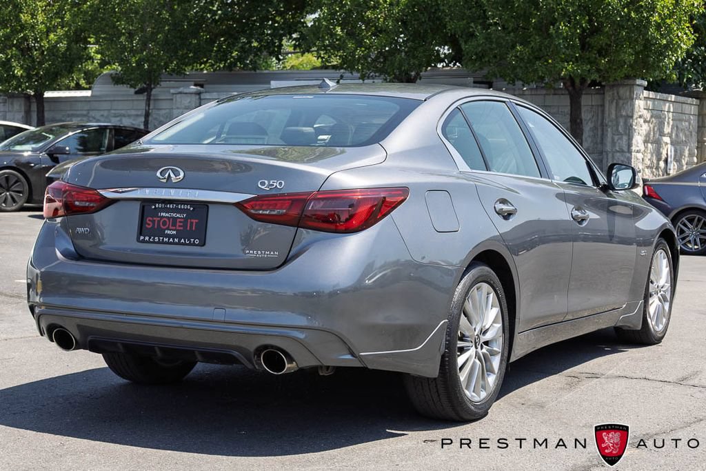Used 2019 INFINITI Q50 Luxe w/ Essential Package (3.0T Luxe) AWD/4WD image 18