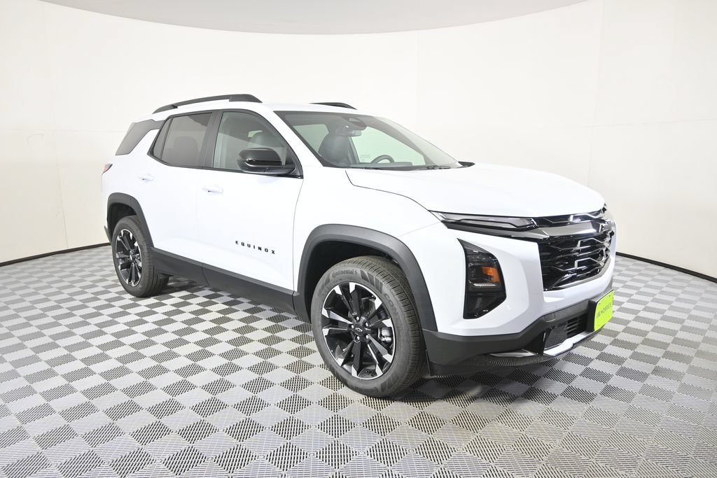 New 2026 Chevrolet Equinox RS w/ Convenience Package III AWD/4WD image 9