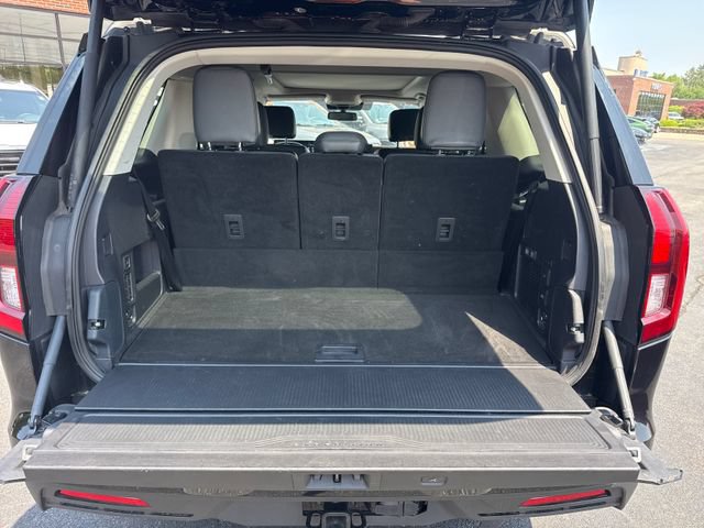 Used 2025 Ford Expedition Active AWD/4WD image 14