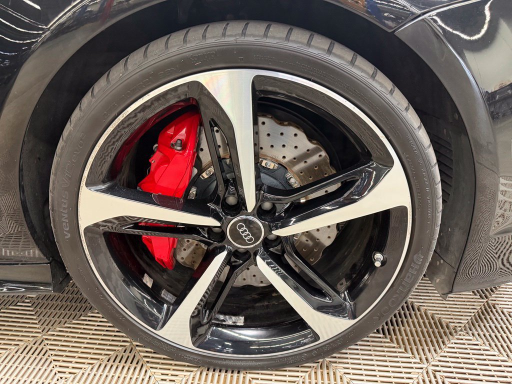 Used 2017 Audi RS 7 Prestige AWD/4WD image 9