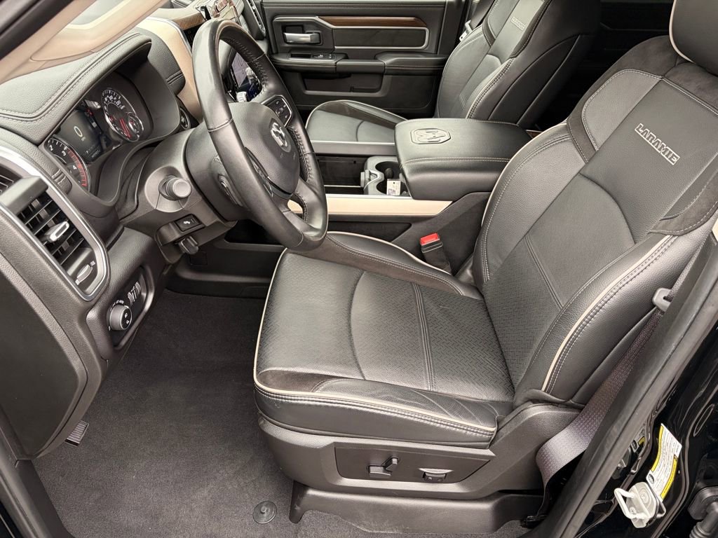 Used 2024 RAM 3500 Laramie w/ Bed Utility Group AWD/4WD image 9