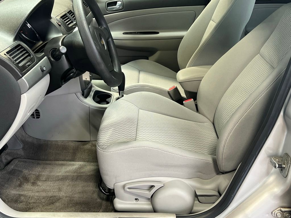 Used 2008 Chevrolet Cobalt LT image 12