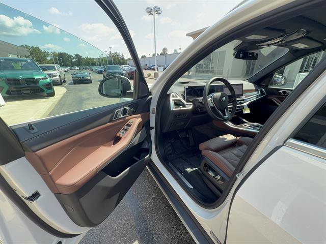 New 2026 BMW X5 xDrive50e AWD/4WD image 8